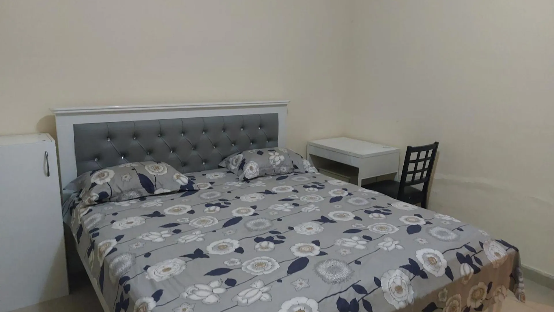 Cozy 2 Bedroom Family Apartment Dubai Sharjah Border By Mauon Com 0*,